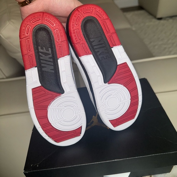 Jordan retro 2s - Picture 6 of 7